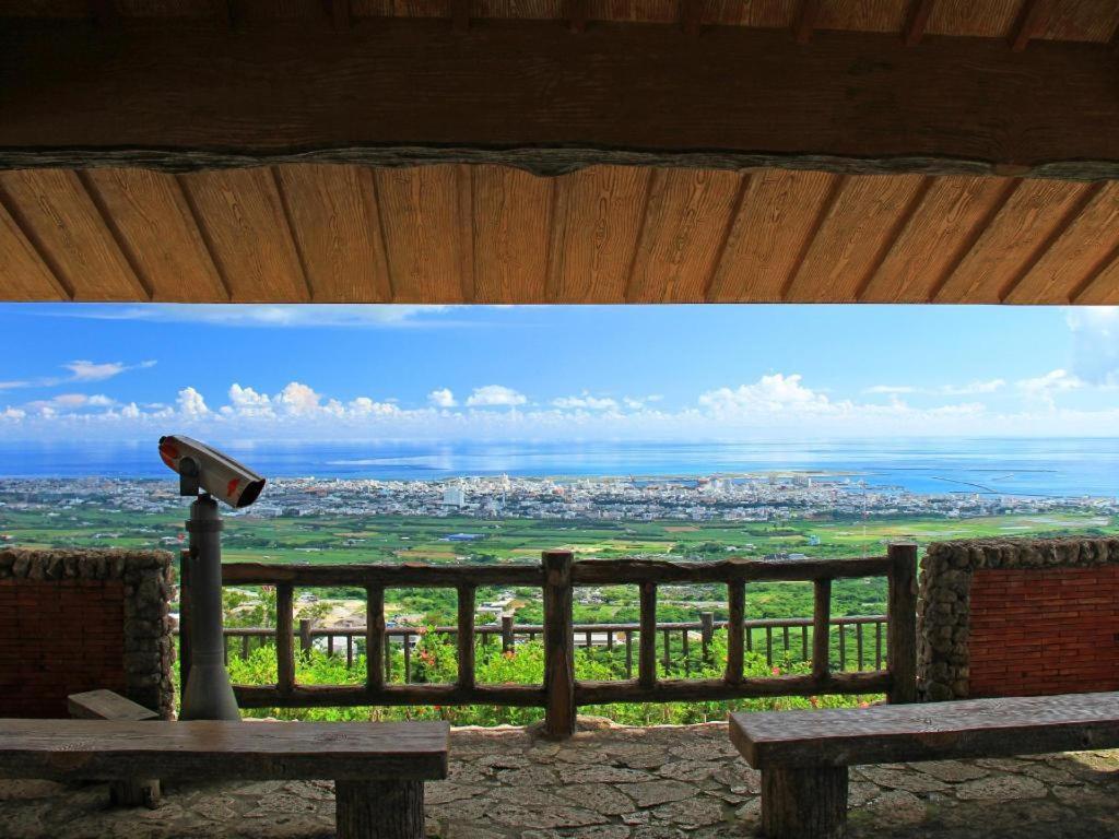 Rich Reson Ishigaki Hotel Ishigaki  Exterior foto